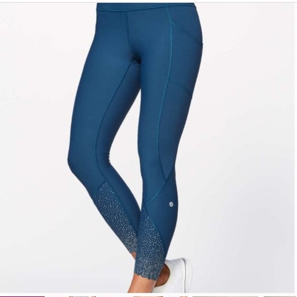 Lululemon Scallop hem Tight Stuff Leggings size 4 - Picture 1 of 9